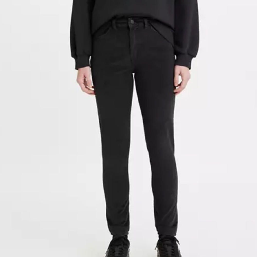 NWT Levi’s Black Corduroy 721 High Rise High Waist Skinny Jeans (size 32 x 30)